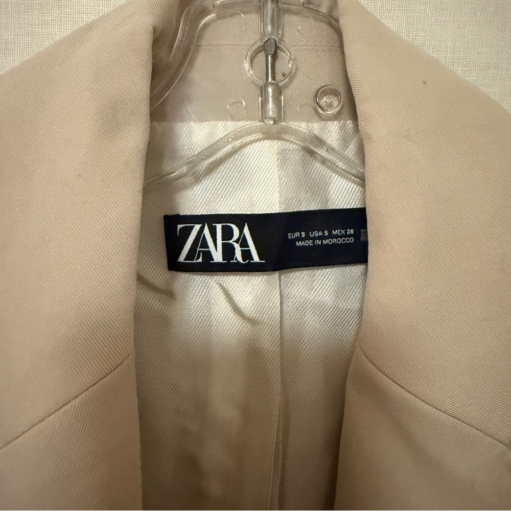 Zara Women's Cream Blazer -new without tag - Picture 3 of 10